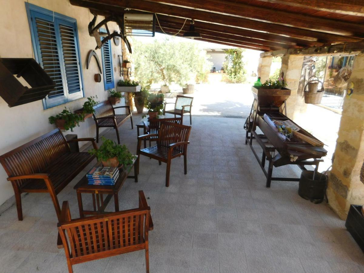 Agriturismo Case Sgaraglino マリネッラ エクステリア 写真