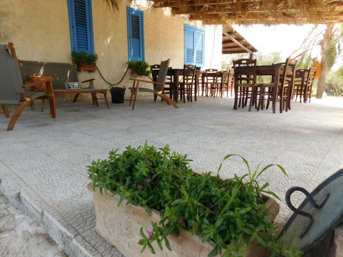 Agriturismo Case Sgaraglino マリネッラ エクステリア 写真